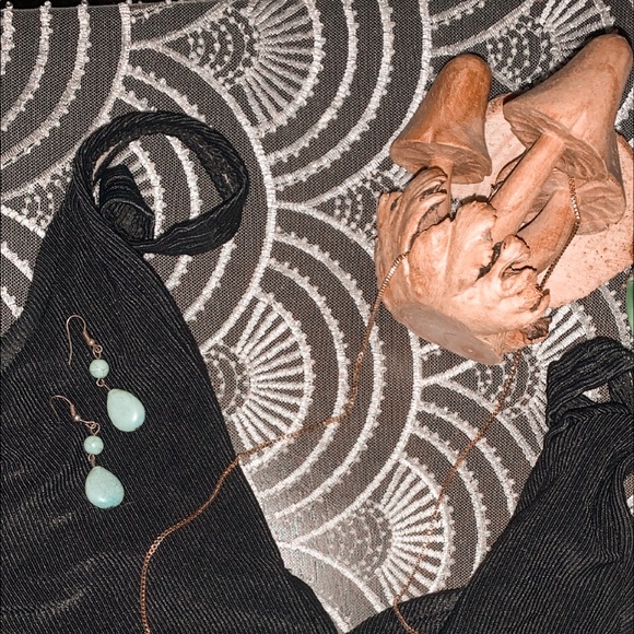 Earring bundle✨ bundle or sell individually - Picture 3 of 8